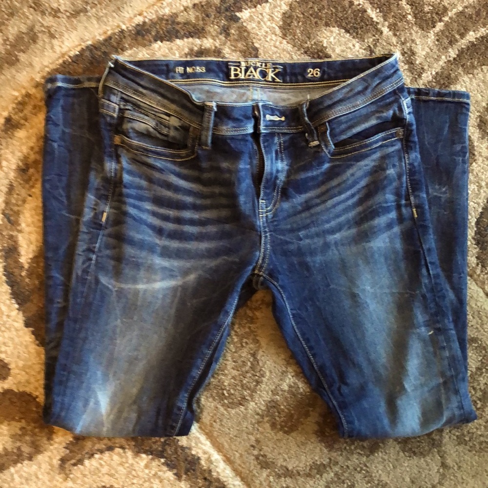 Buckle Black
